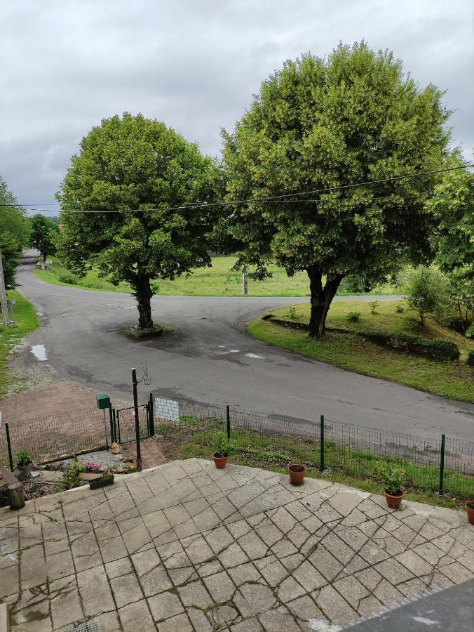 Gite Les Eylauds Pionsat Exterior foto